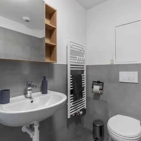 Apartament Blue Moon With Free Parking