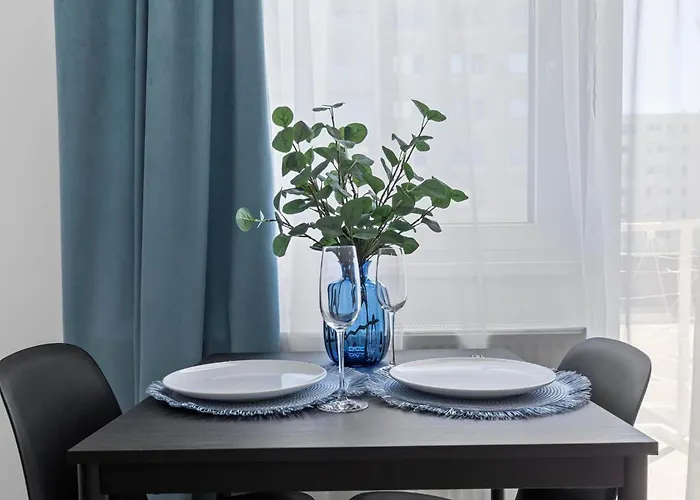 Blue Moon With Free Parking Appartement Bratislava